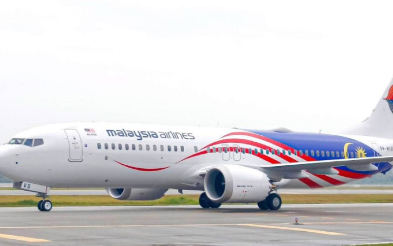 Detienen a piloto de Malaysia Airlines en Yakarta por intentar contr4bandear éxt4sis y met4nfetamina