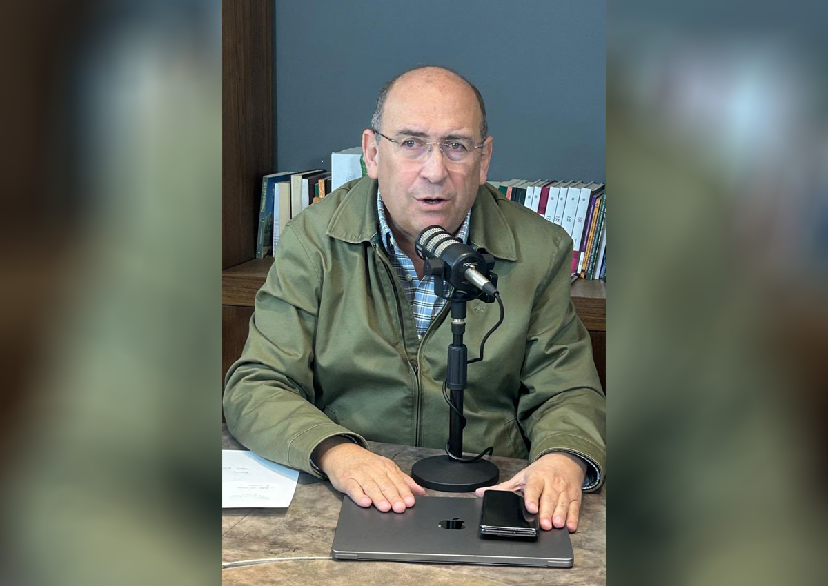 ALERTA POR TARJETAS DE CRÉDITO CON INTERESES DE HASTA 200%; RUBÉN MOREIRA ANUNCIA REFORMA PARA FRENAR ABUSOS