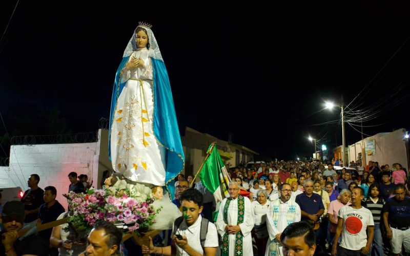 Parras se vuelca en fe por su Santa Patrona