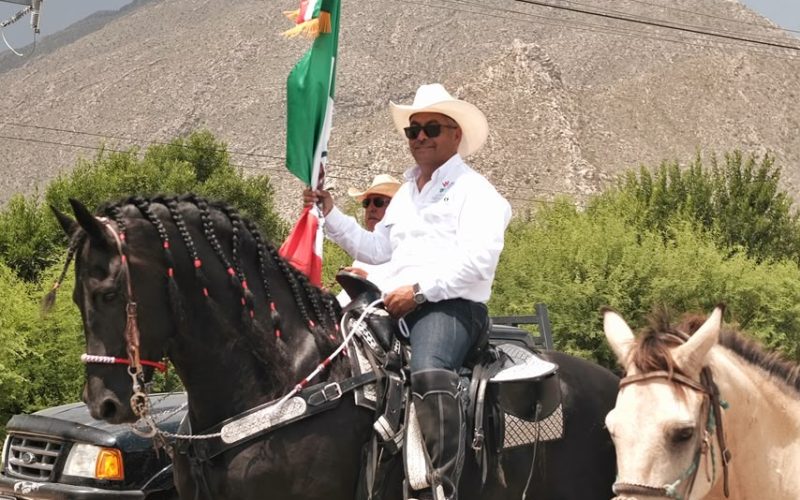 Cabalgata de Cuatro Ciénegas fortalece identidad y cultura durante la Feria de la Uva 2026