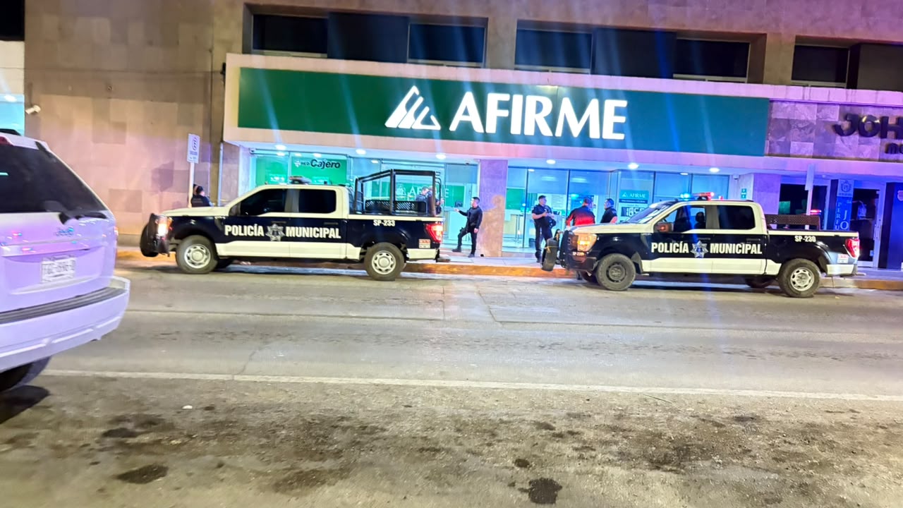 Nuevamente deja Afirme abierto cajero automático
