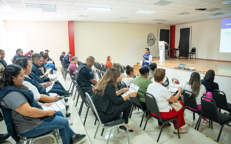 Reciben capacitación para prevenir violencia