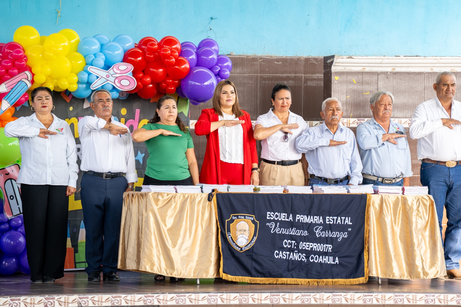 Inicia Castaños ciclo escolar