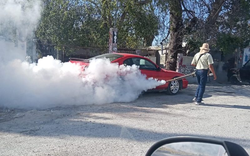 Refuerzan Colonias con fumigación