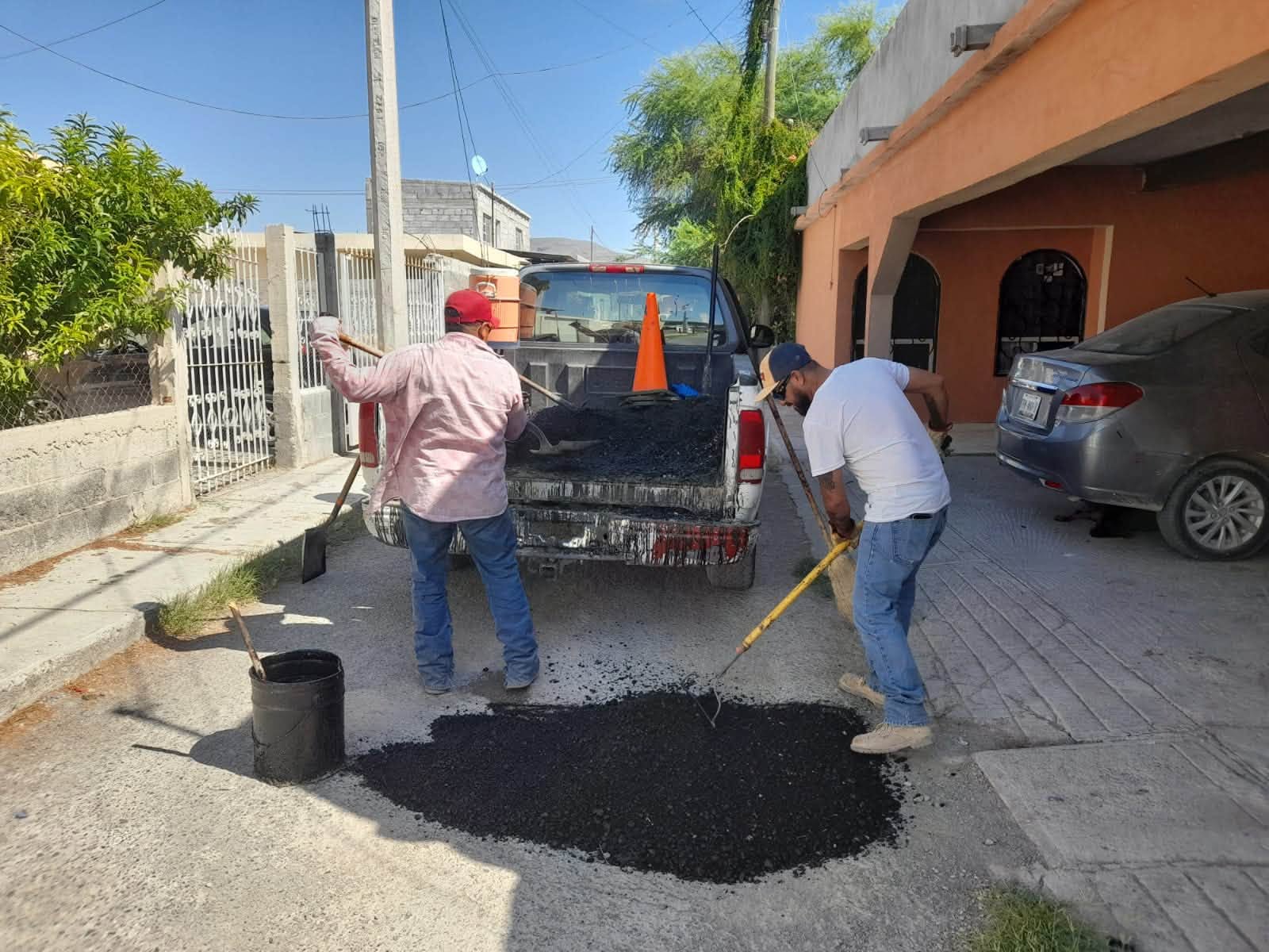 Mantiene programa permanente de bacheo