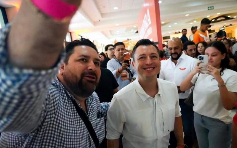 Gritan ‘Gobernador’ a Colosio en Sonora