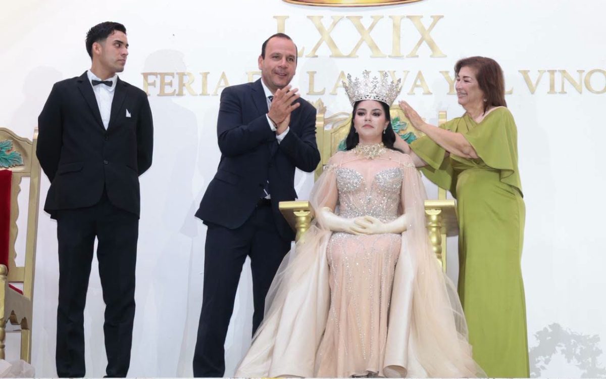 Yuliana I, nueva Reina de la 89 Feria de la Uva y el Vino