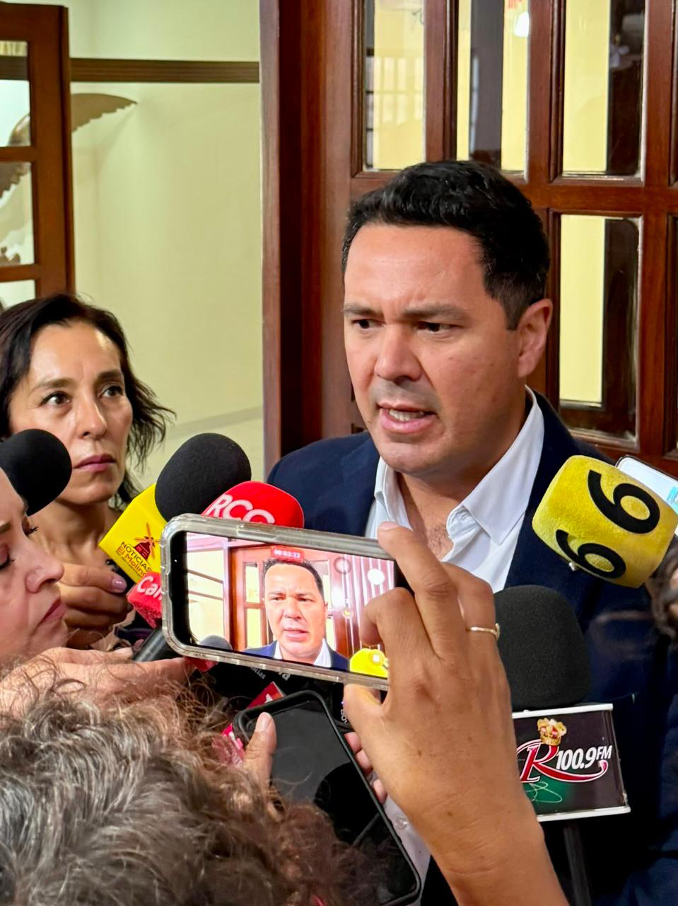 Exige Diputado a la CFE terminar con apagones