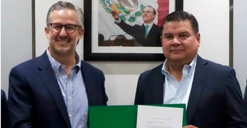 Asume rectoría Mario Martínez de la Universidad Politécnica