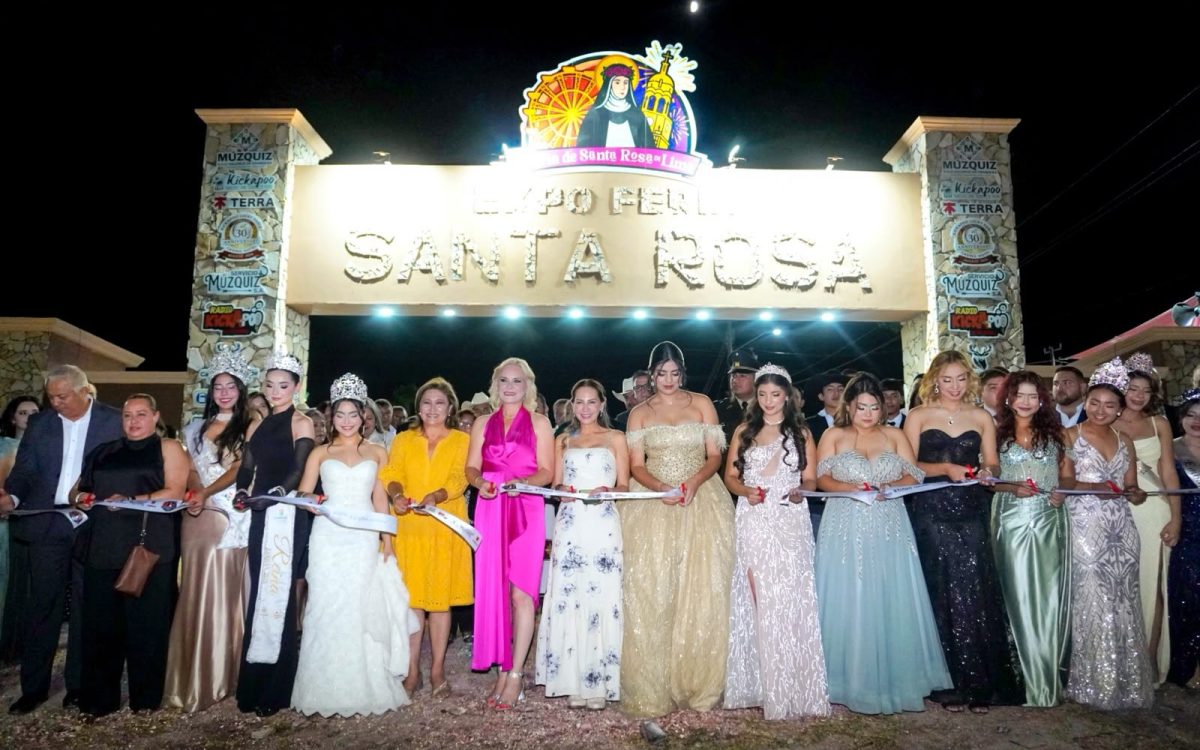 Inicia la Feria Santa Rosa de Lima 2026 con la coronación de Ángela I