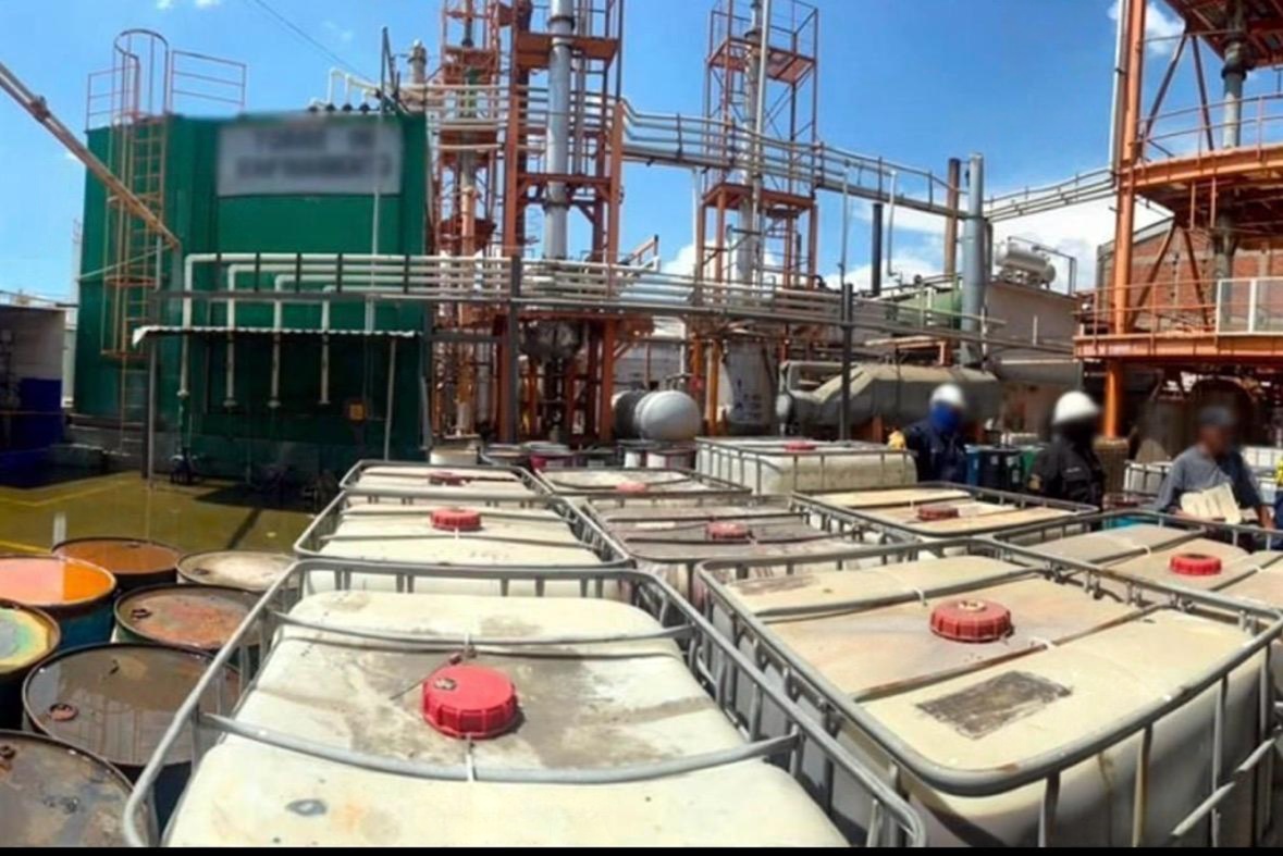 Desmantela FGR cuatro refinerías de “huachicol»