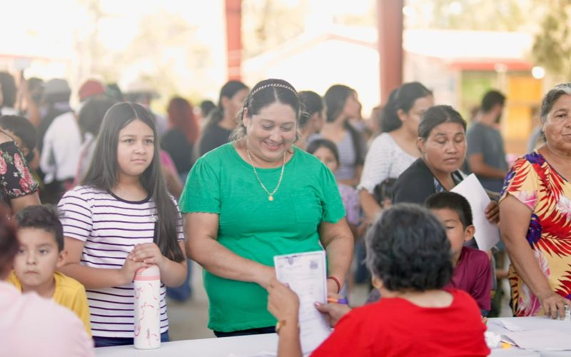 INICIA CHANO DÍAZ ENTREGA DE MÁS DE 4 MIL MOCHILAS ESCOLARES EN APOYO A LAS FAMILIAS