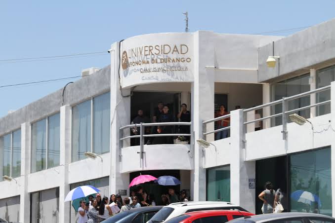 Cursar licenciatura implica hacer cuentas