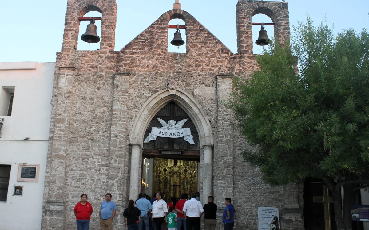 Celebran el 62 aniversario de Parroquia San Francisco