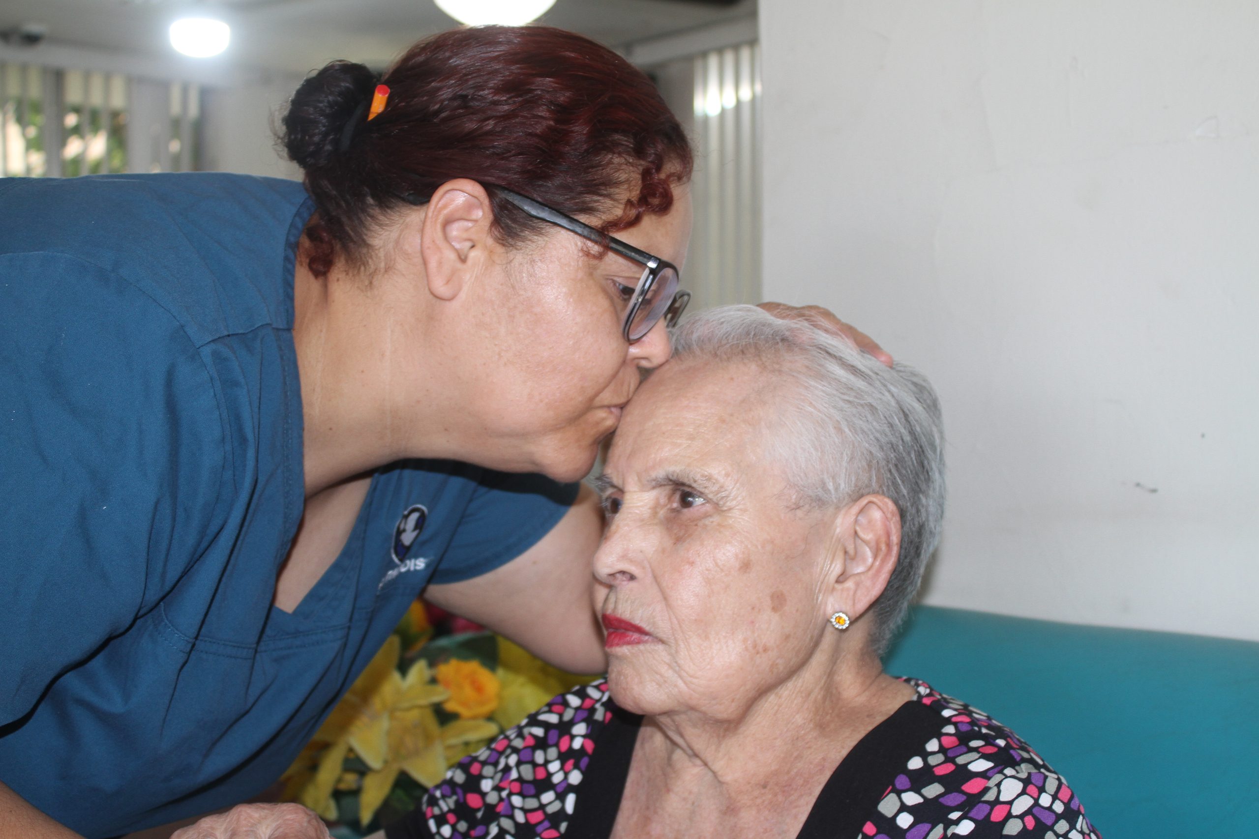 Una vida dedicada a cuidar a los abuelos