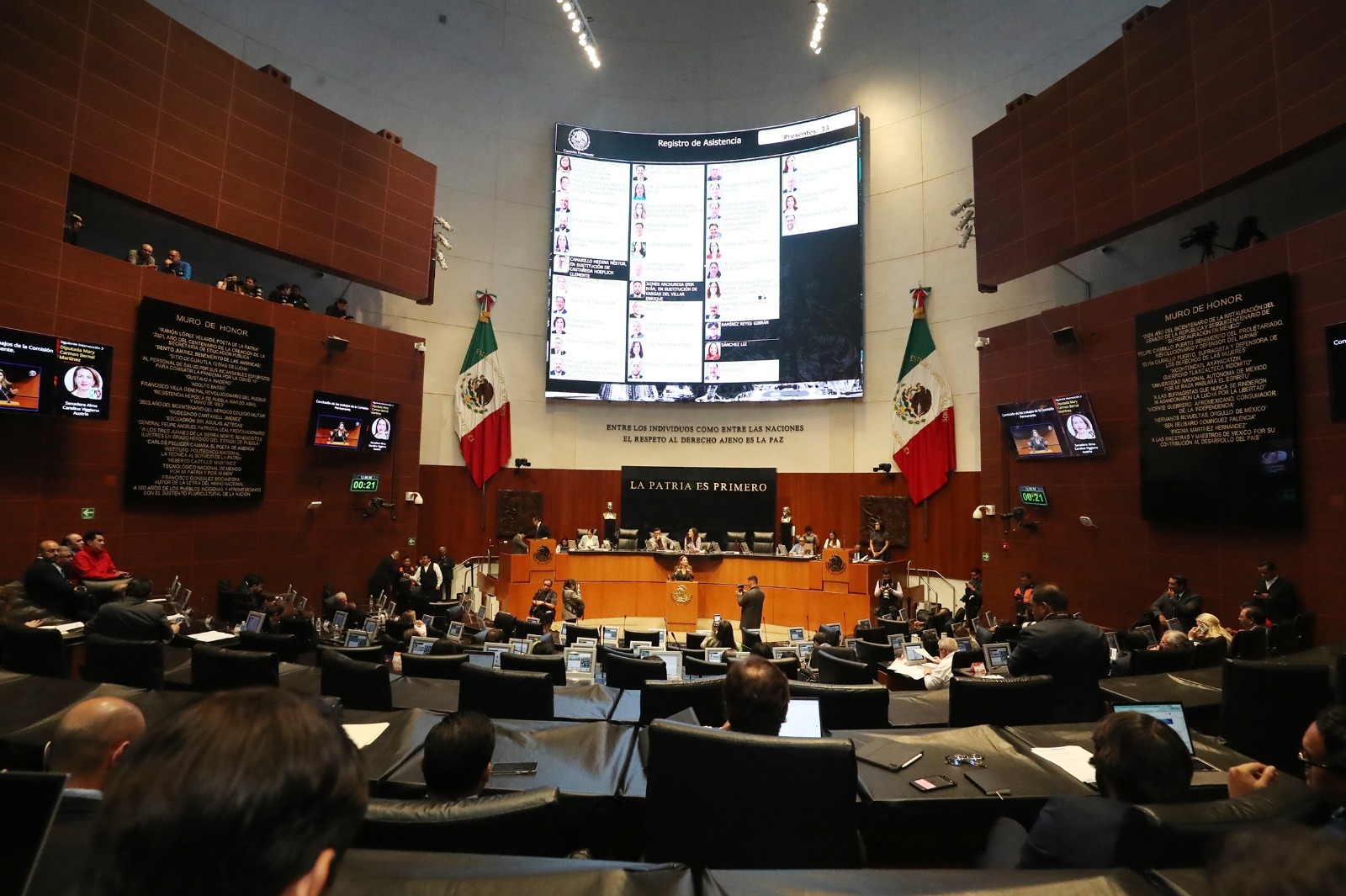 Las comisiones de Asuntos Políticos e Internacionales, Sociales y Económicos de la Permanente dan cuenta de sus informes finales de labores