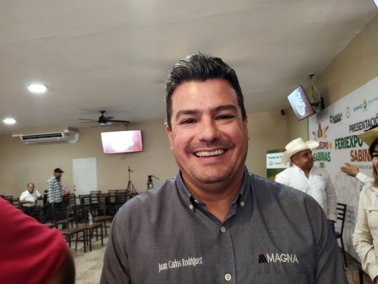 Garantiza Magna trabajo, horas extra y apoyos