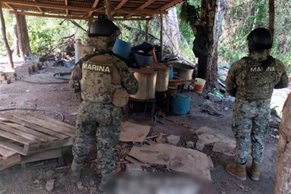 INHABILITAN MARINOS “NARCO-LABORATORIO”