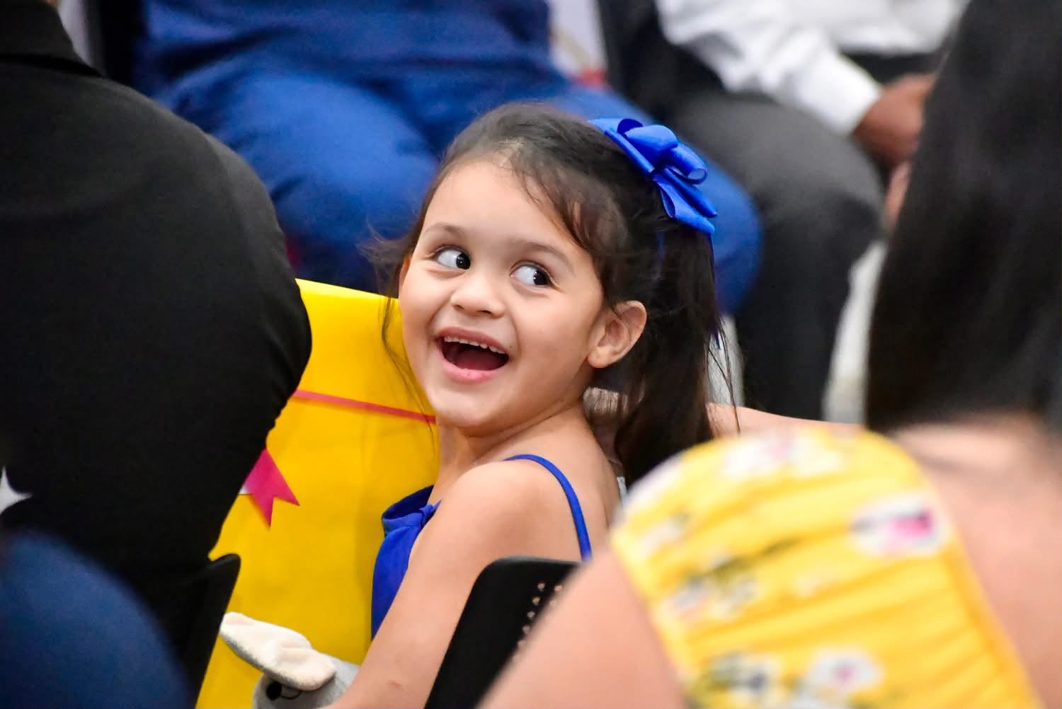 Suma Villarreal esfuerzos por salud auditiva infantil