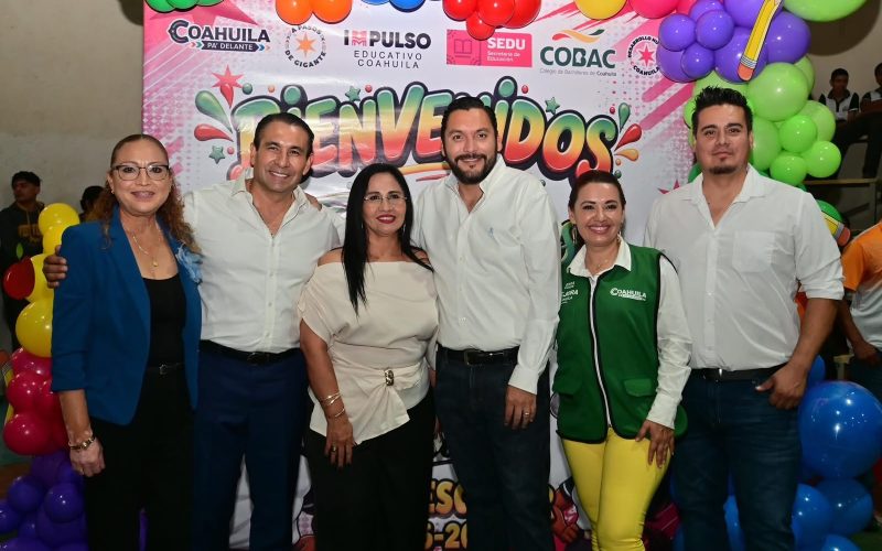 Desea Villarreal éxito a estudiantes del COBAC