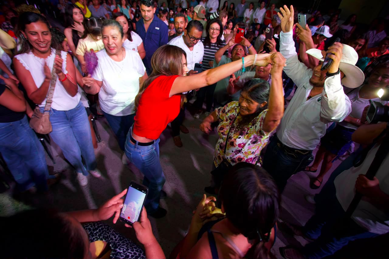 Agradece Claudia Garza el respaldo del Distrito 3