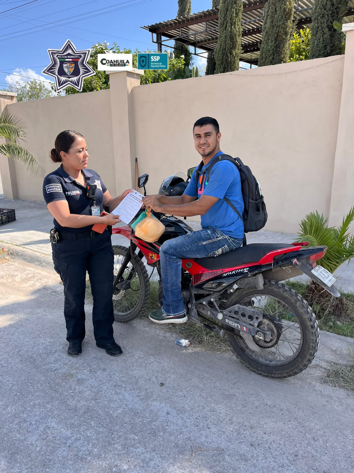 Mantiene Chano Díaz campaña informativa para motociclistas