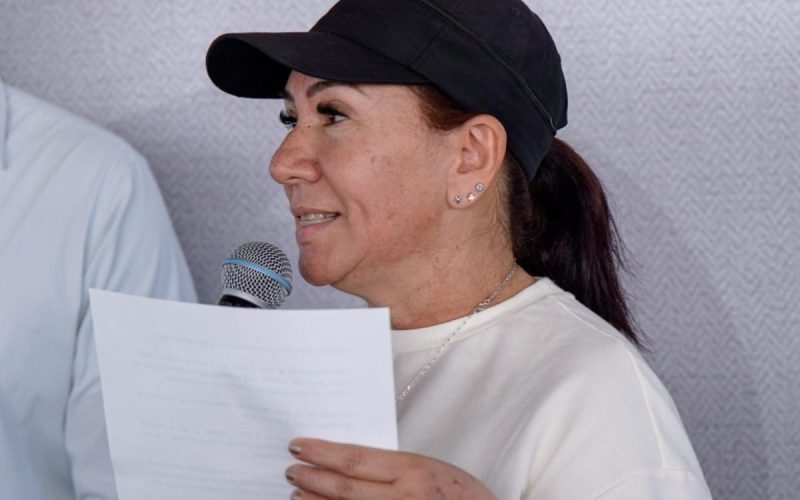 Entrega pavimentación y drenaje en Postal Cerritos