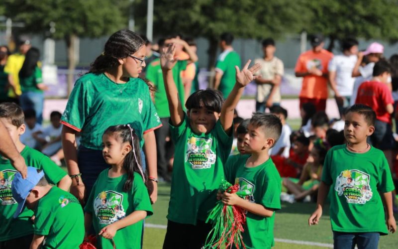 Concluyen más de 350 niñas y niños el Curso de Verano 2026