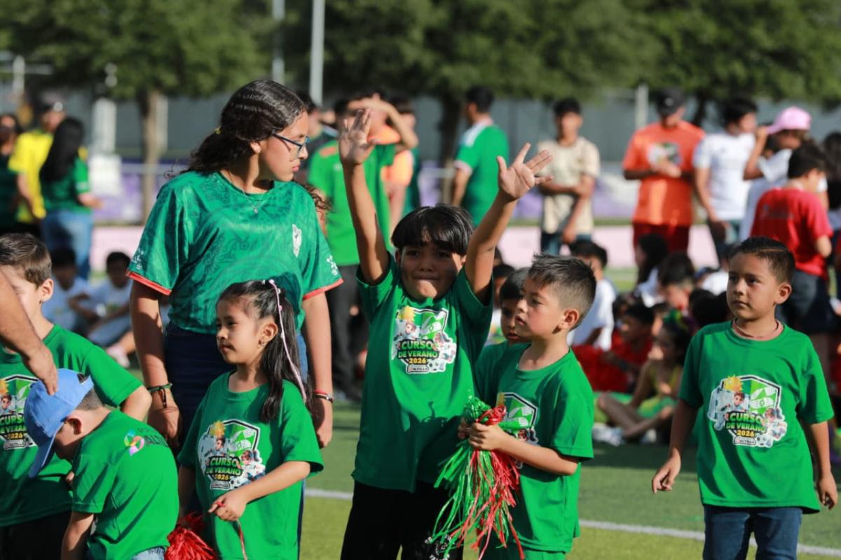 Concluyen más de 350 niñas y niños el Curso de Verano 2026