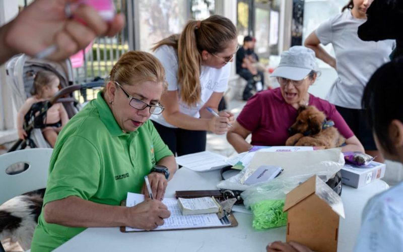 Disfrutan familias saltillenses las actividades de la Ruta Recreativa