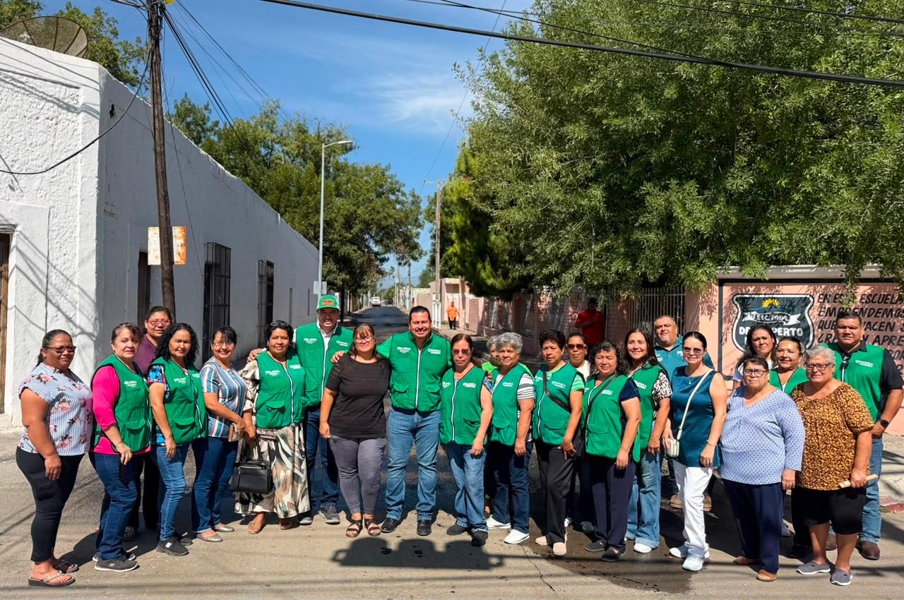 Supervisan rehabilitación de calles de la zona Centro