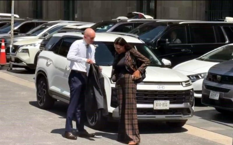 Convoca Sheinbaum a Gabinete; no informan