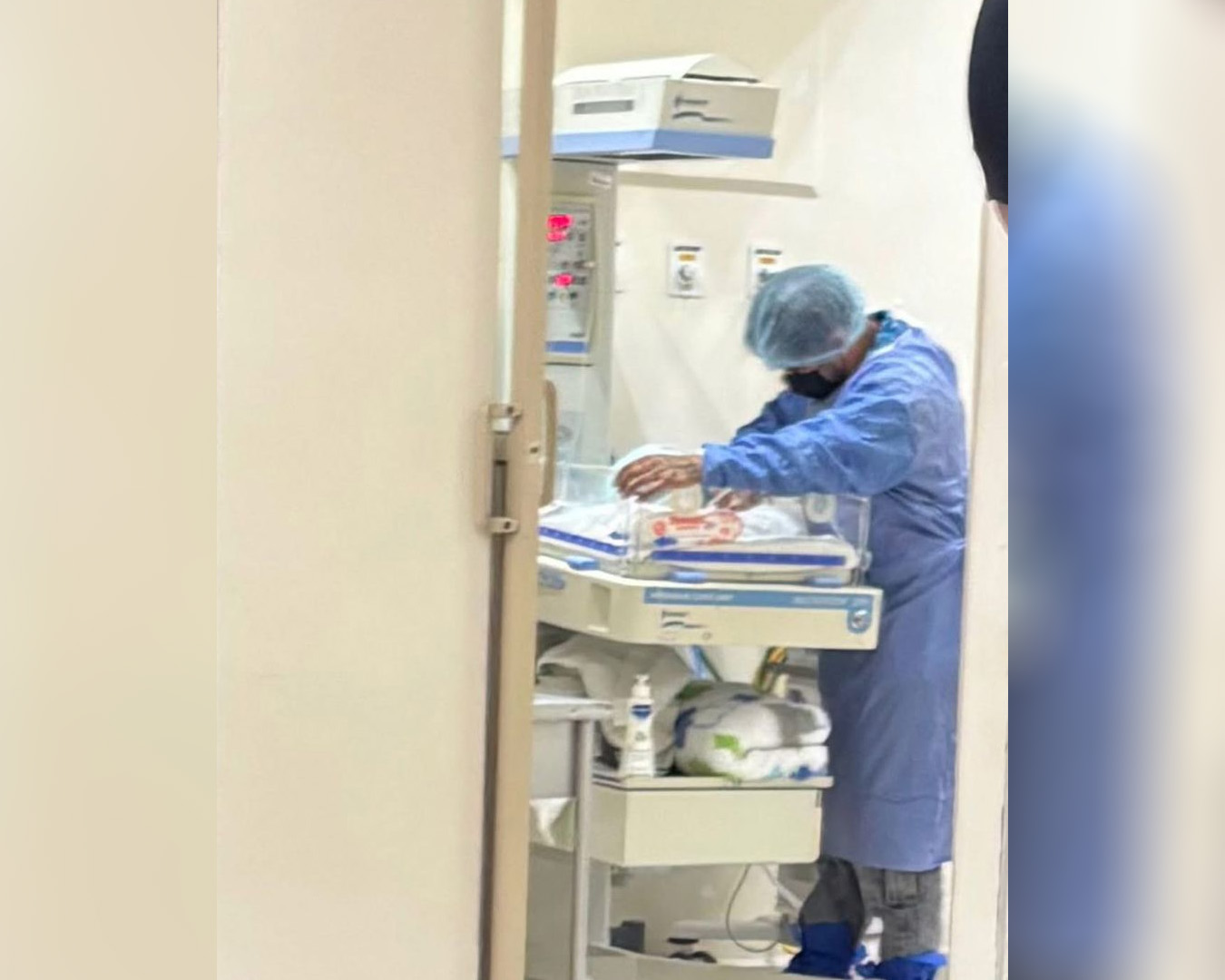 Exigen traslado urgente de bebé prematuro; lleva ocho días internado y ya sufrió dos paros cardíacos
