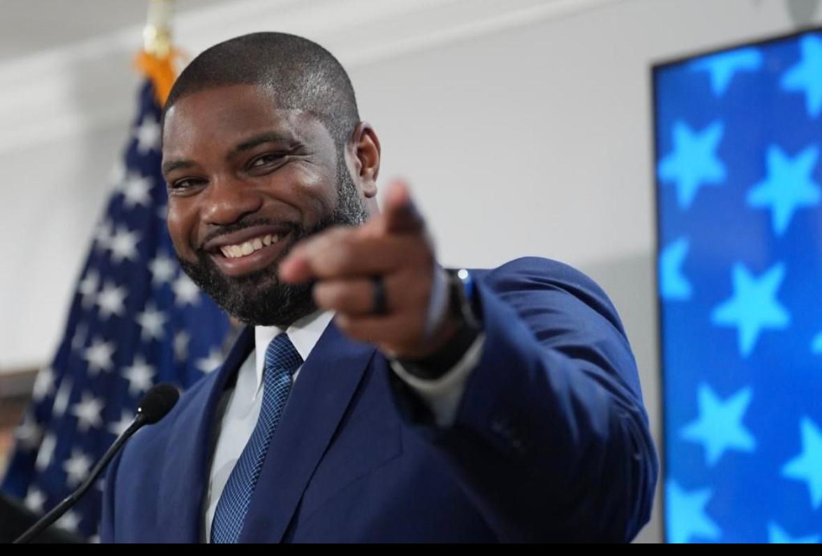 Tienen demócratas socialistas importante triunfo en Florida