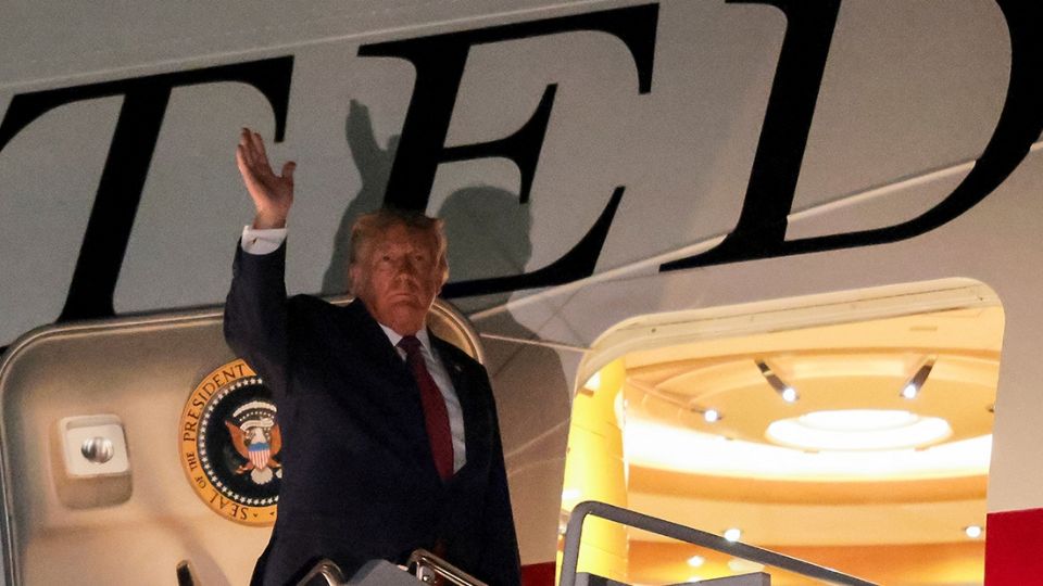 Vuelo secreto de Trump: viajó con un avión señuelo