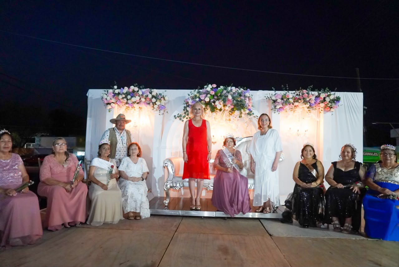 Francisca I es coronada Reina del Adulto Mayor 2026 del municipio de Múzquiz