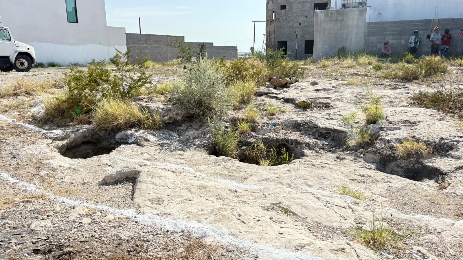 Frenan obra en zona de la Cueva de los Indios