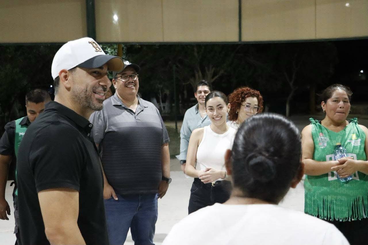 Ximena Villarreal lleva actividades deportivas al Ejido La Palma