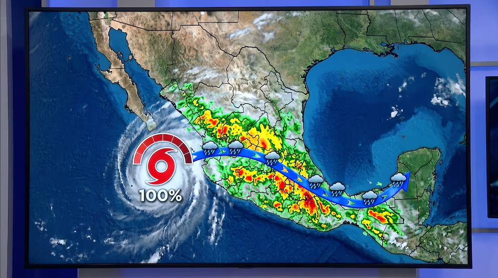 Onda tropical 32 provocará fuertes lluvias en 15 estados de México y zona incrementa a 100% su probabilidad para ciclón tropical