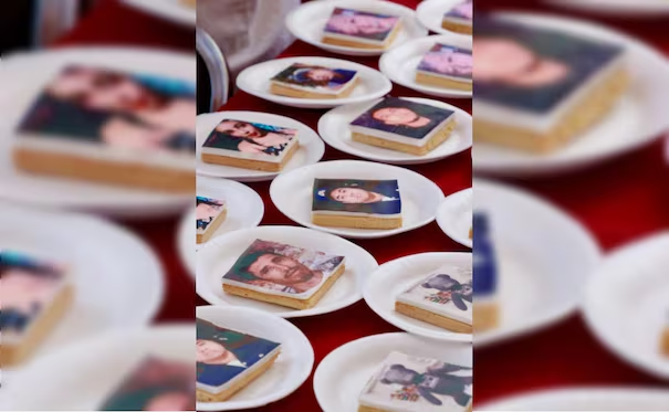 Indignación en Guanajuato: DIF y alcalde de Salamanca entregan pasteles con rostros de personas d*saparecidas; les llueven críticas en redes