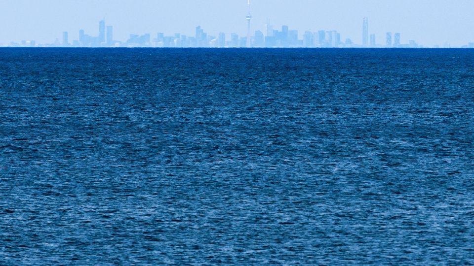Mapas de Apple podrían cambiar el nombre del lago Ontario por «lago América» tras petición de Trump: secretario del Interior
