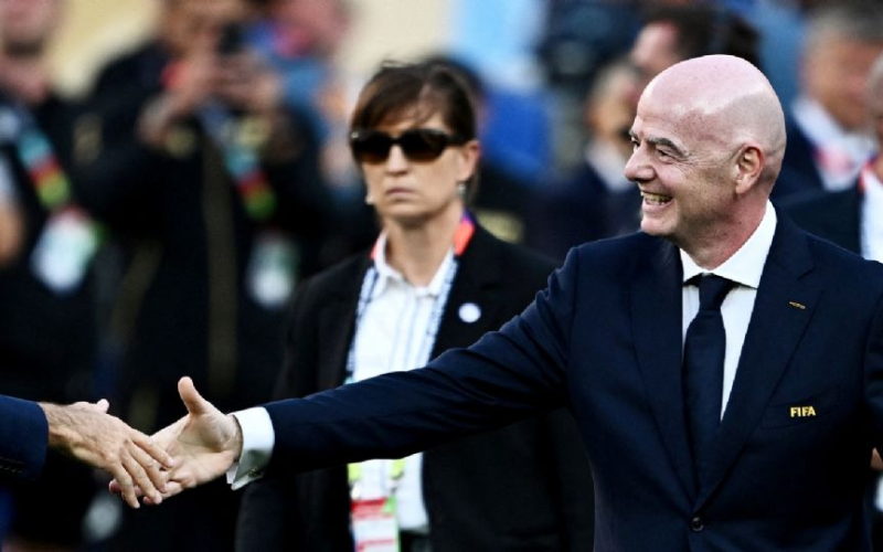 Infantino ofrece la Final del Mundial 2030 a Marruecos a cambio de apoyo para seguir al frente de FIFA, reporta The Times