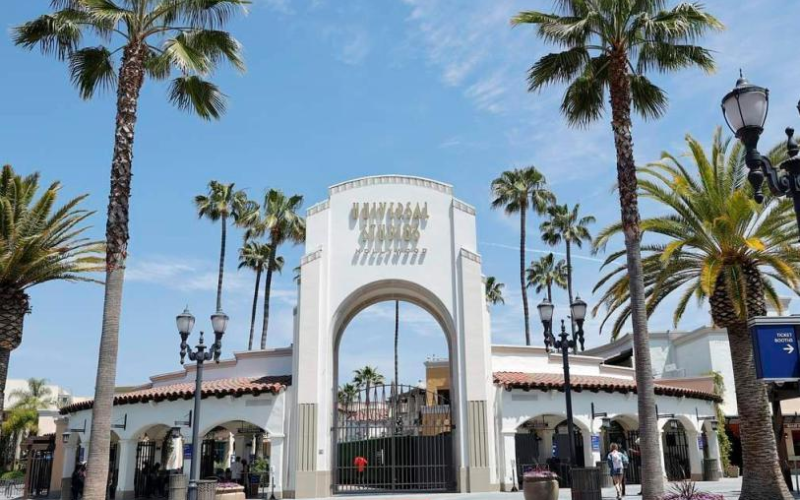 Reportan caso de sarampión en Universal Studios California; aumenta el número de contagios en EU
