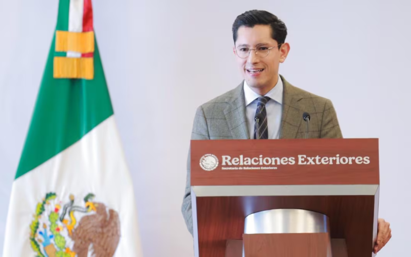 México y Perú alistan reapertura de embajadas tras restablecer relaciones; canciller Velasco dialoga con ministro Espá