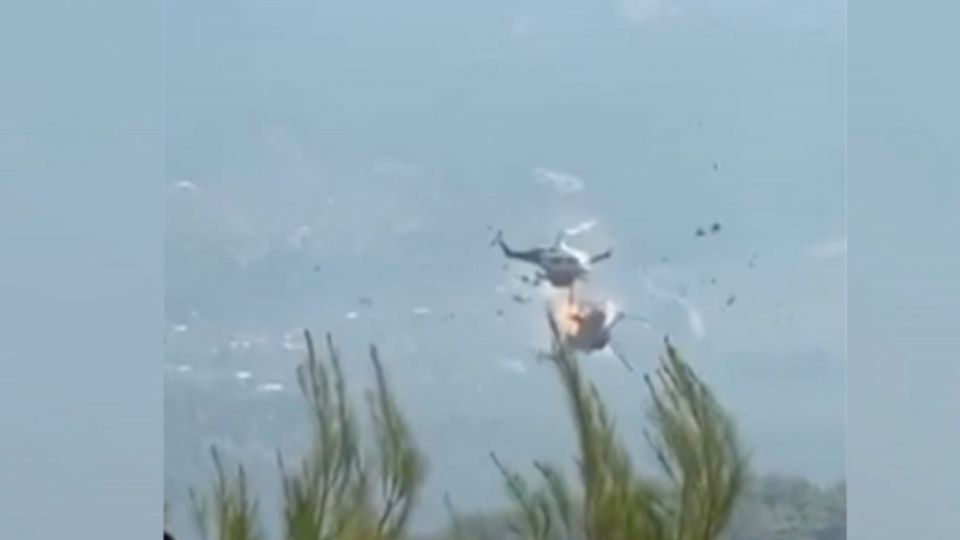 Accidente aéreo deja dos personas sin vida durante incendio en Grecia