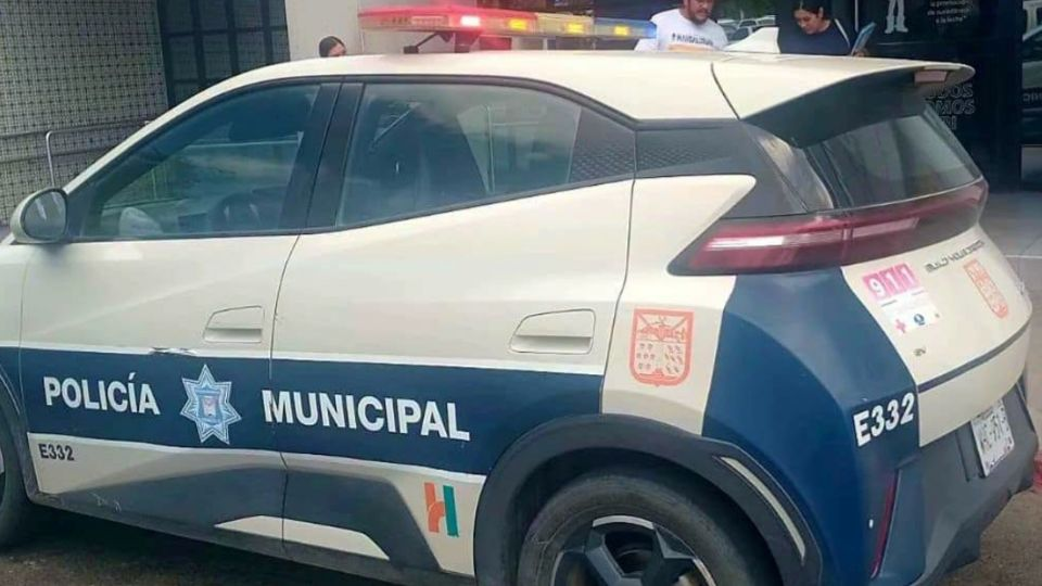 Sujeto ligado al crimen organizado y su pareja, entre los tres cu3rpos hallados en una camioneta de lujo en Hermosillo