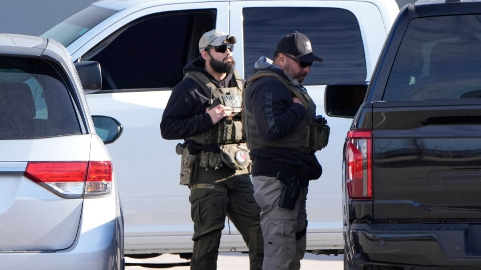 ICE prevé que todos sus agentes en campo porten cámaras corporales a finales de agosto