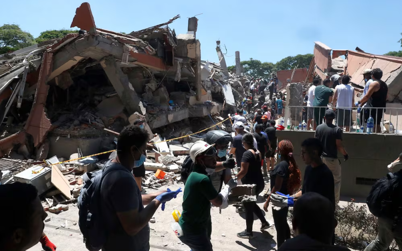 Presidente de Colombia, Abelardo de la Espriella, declara desastre nacional tras terremoto en Colombia; suman más de 60 muertos