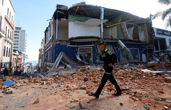 Países ofrecen equipos de rescate y ayuda a Colombia, tras terremoto; van más de 60 muert*s