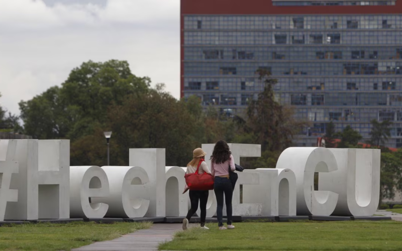 Rechazados de la UNAM aprueban examen de control presencial: ‘Me da muchísimo gusto’